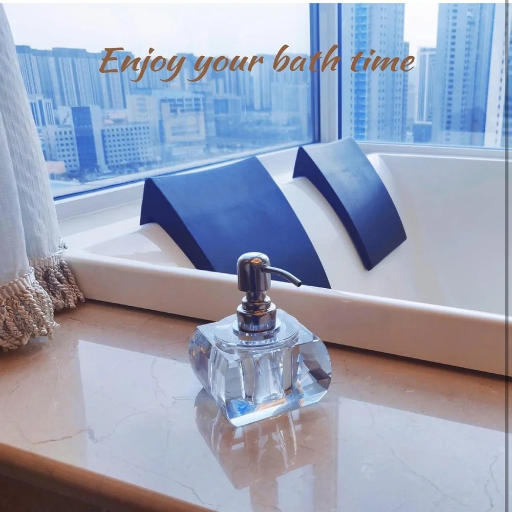 Crystal Soap Dispenser with Silver Pump. HEAVY CRYSTAL. Used one month - Picture 7 of 11